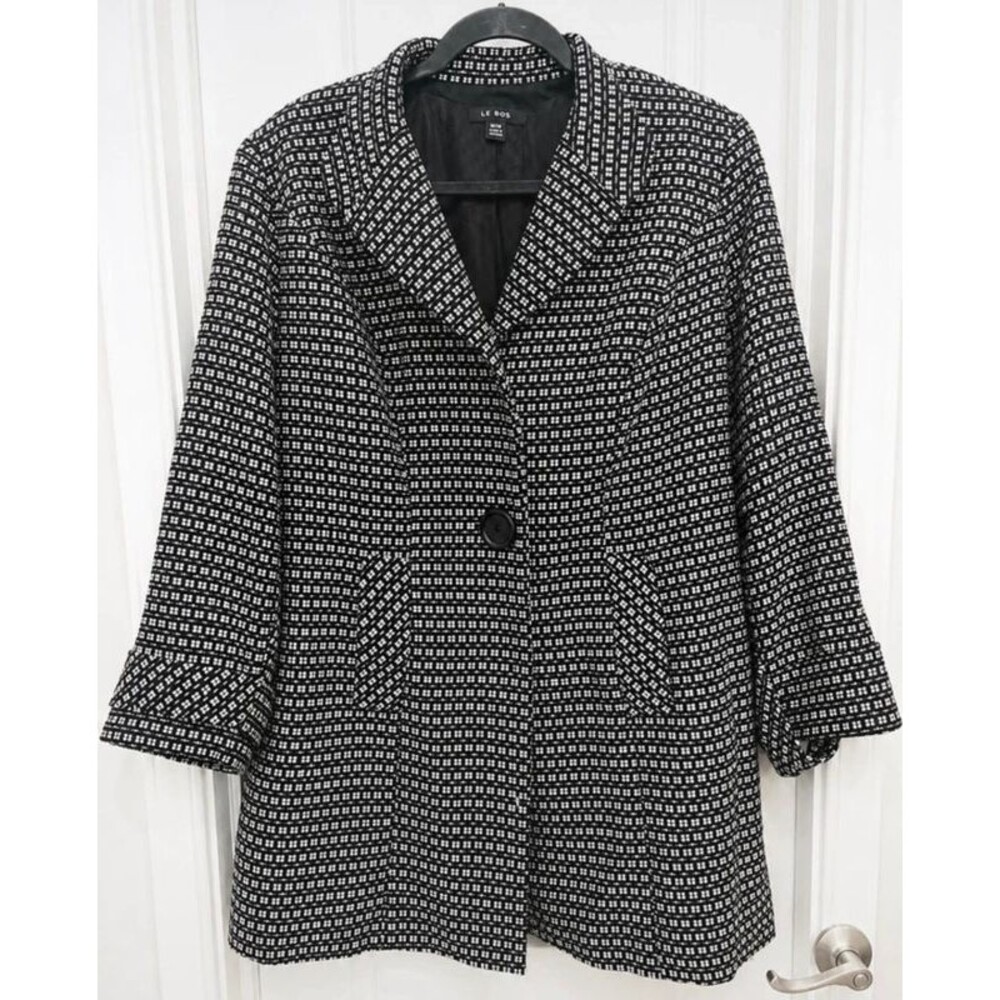 Le Bos Women’s Plus Size 14W Black & White Textured Long Blazer Jacket